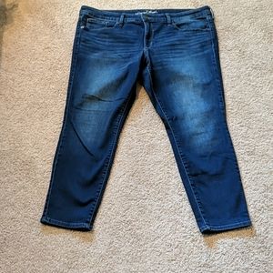 Universal Thread Mid Rise Skinny Jean sz. 18S